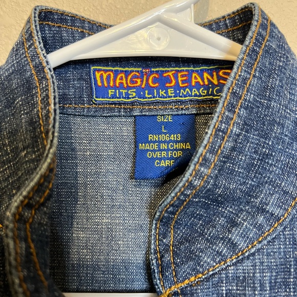 Magic Jeans Vintage Blue Denim Jacket. Great Detailing. Size L - Picture 5 of 6